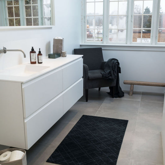 GULVMÅTTE 67 x 120 CM - LINES DARK GREY