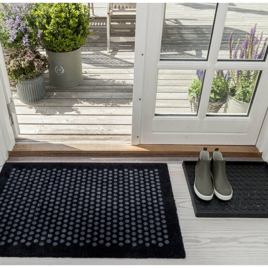 GULVMÅTTE 60 x 90 CM - DOT SORT/GRÅ