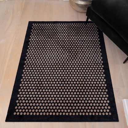 TÆPPE/MÅTTE 90 x 130 CM - DOT SORT/SAND